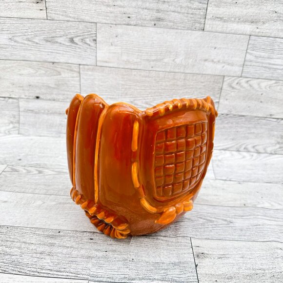 Goods Gallery Inc. Baseball Glove and Ball Ceramic Bank - Picture 5 of 7